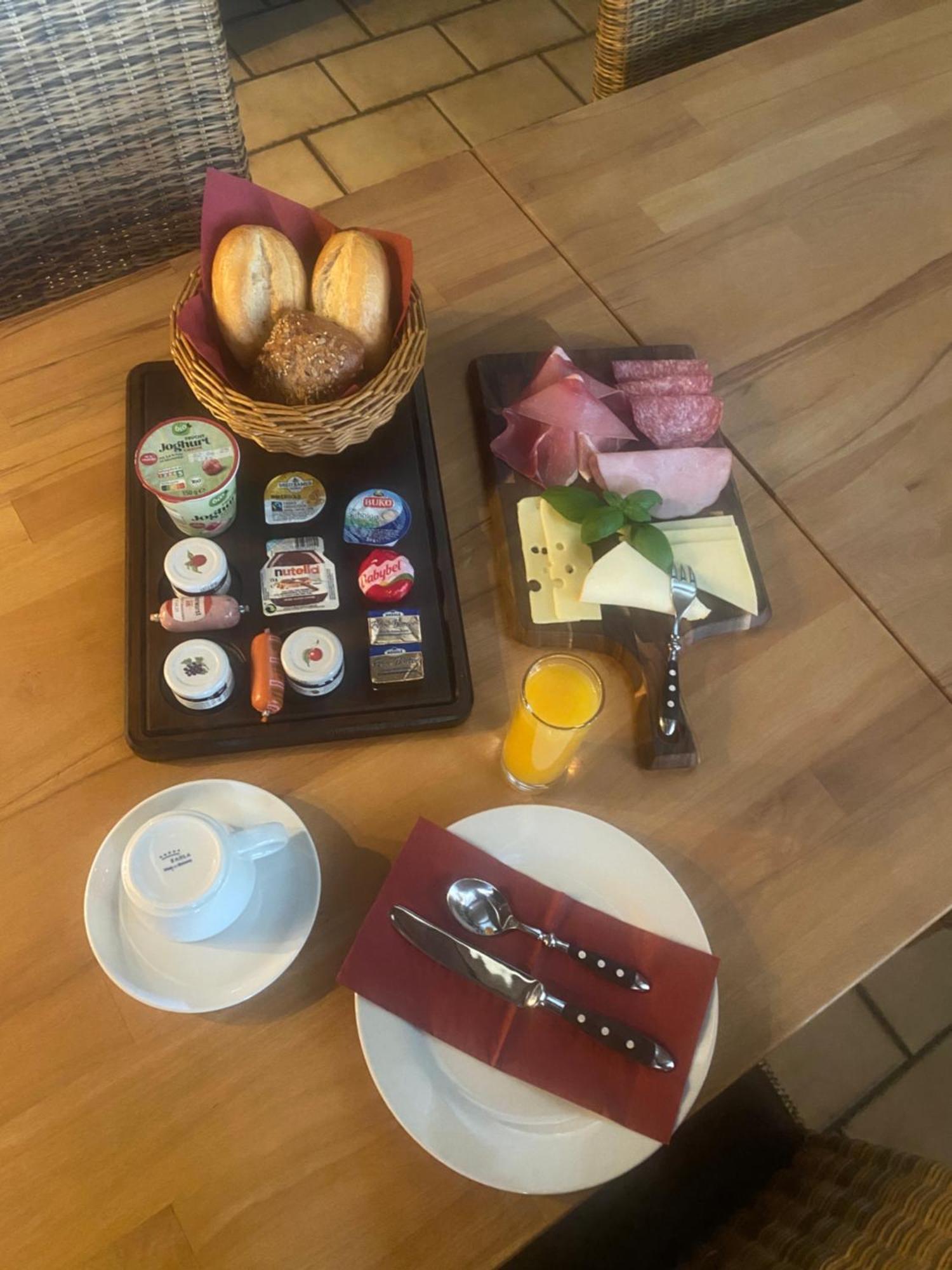 Wirtshaus Am Niederntor Hotell Blomberg  Eksteriør bilde